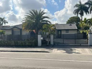 Main picture of 5360 NW 190th Ln