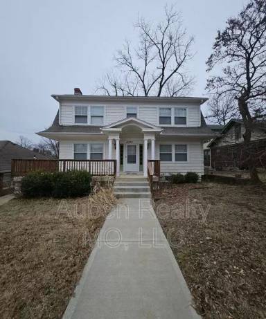 Main picture of 5328 Rockhill Rd