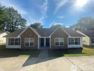 Main picture of 2404 Brantley Way