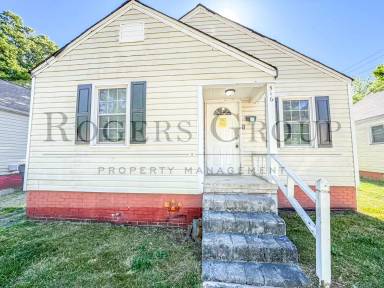 Main picture of 508 N Clark St