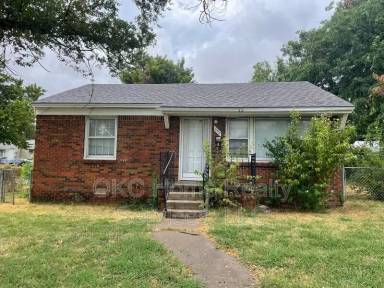 Main picture of 503 - 505 E Fairchild Dr Duplex