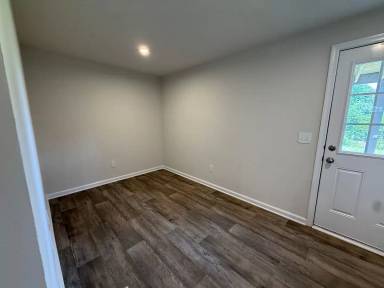 Main picture of 306 Parkridge Way