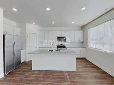 Main picture of 1409 E Perelle Ln