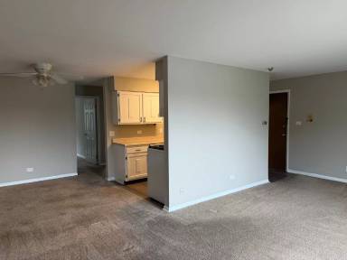Main picture of 113 W 66th St
