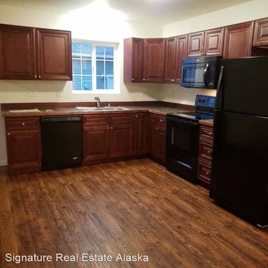 Main picture of 3800-66 S Lance B Cir