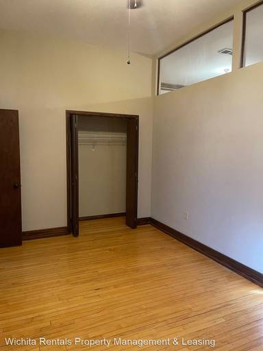 Main picture of 412 N 2nd St