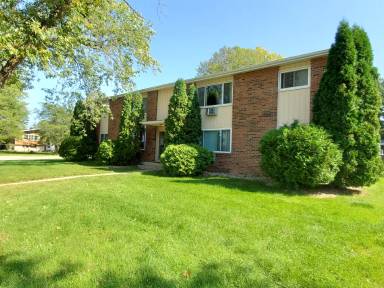 Main picture of 334 Center Street - 5