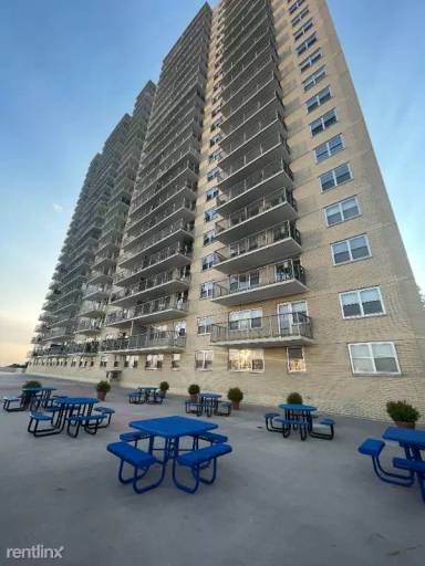 Main picture of Versailles Apartments