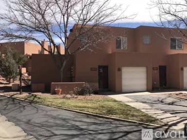 Main picture of 3306 E Fairway Loop
