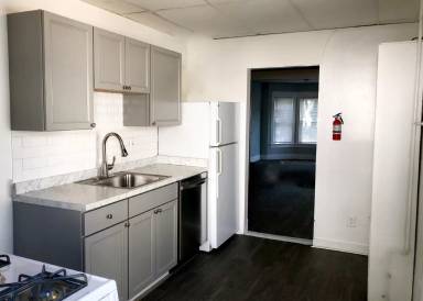 Main picture of 113 Guy Park Ave