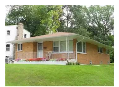 Main picture of 635 W 43rd Pl