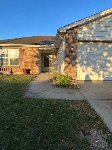Main picture of 1812 Starks Cir