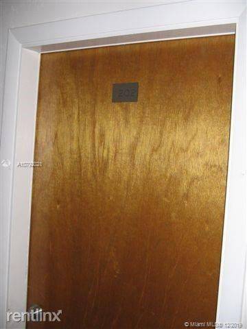 Main picture of 936 Pennsylvania Ave