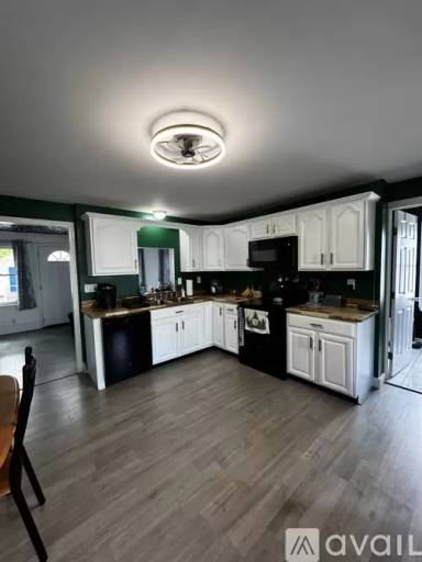 Main picture of 2 Ballouville Rd