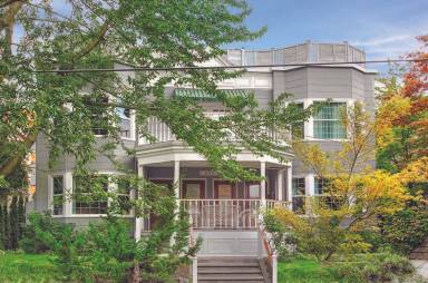 Main picture of 511 Malden Ave E