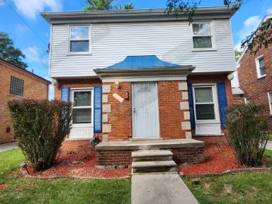 Main picture of 18261 Marlowe St