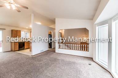 Main picture of 1125 S Glenn Ln