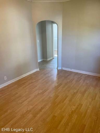 Main picture of 1252 7th St E