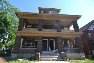 Main picture of 1614 Clifton Ave