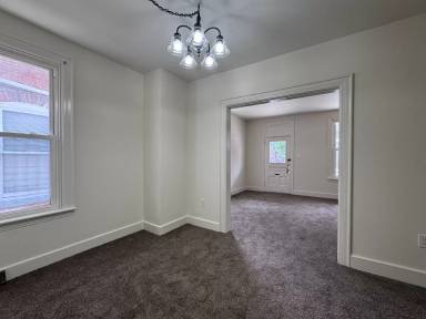 Main picture of 617 N Mulberry St