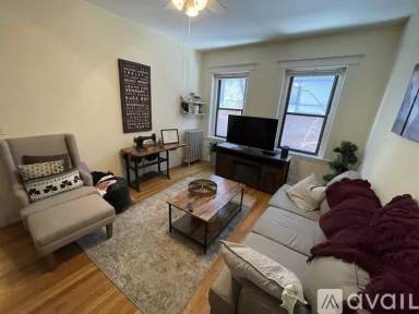 Main picture of 1310 Commonwealth Ave