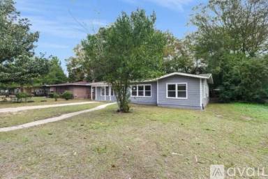 Main picture of 3610 N 9th Ave