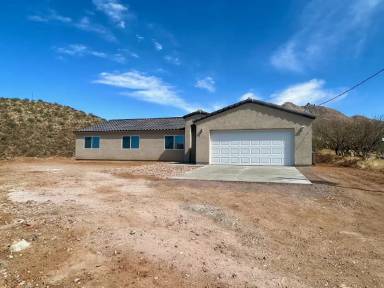 Main picture of 1563 Ovalo Ct