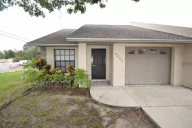 Main picture of 5002 Fairfield Dr