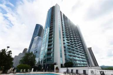 Main picture of Realm Condominiums