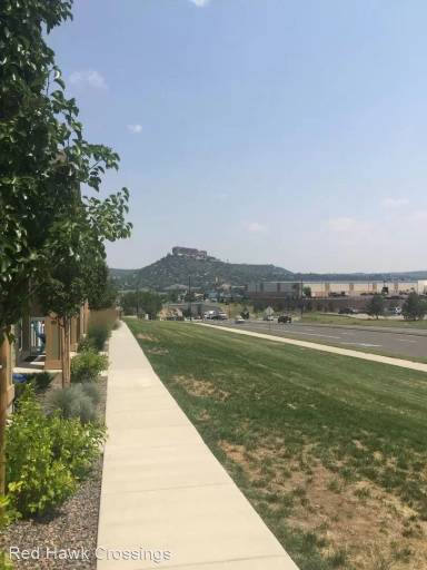 Main picture of Red Hawk Crossings Apartments