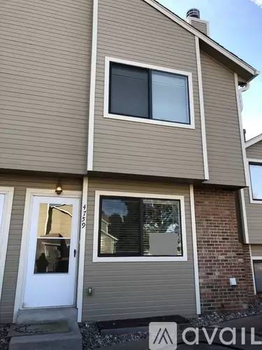 Main picture of 4759 Live Oak Dr