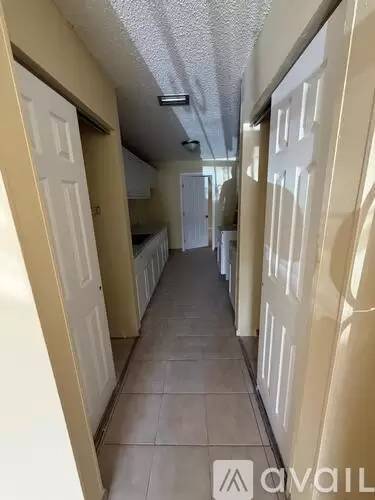Main picture of 18048 NW 40th Pl
