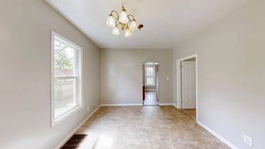 Main picture of 518 Myers St