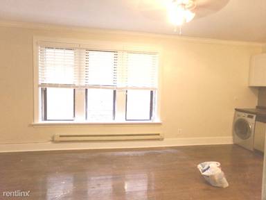 Main picture of 918 Green Bay Rd