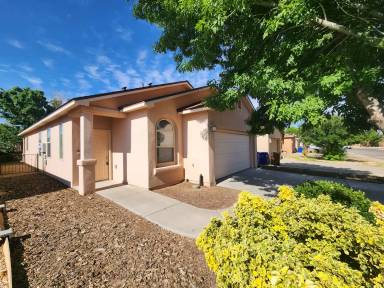 Main picture of 4942 Sherwood Rd