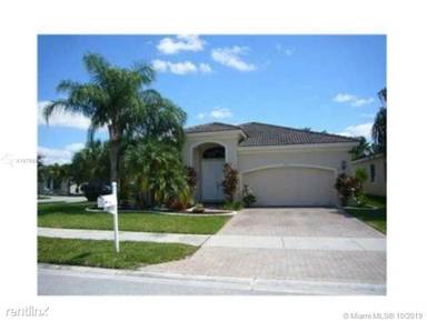 Main picture of 6150 SW 195th Ave