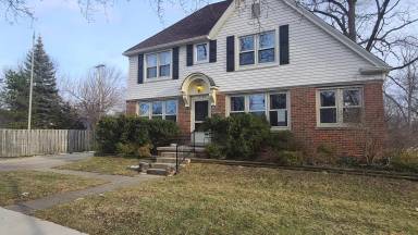 Main picture of 22258 Francis St