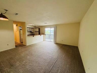 Main picture of 844 Claytor Sq