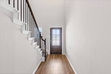 Main picture of 505 Cottagewood Dr