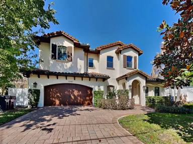Main picture of 1240 Poinsettia Ave