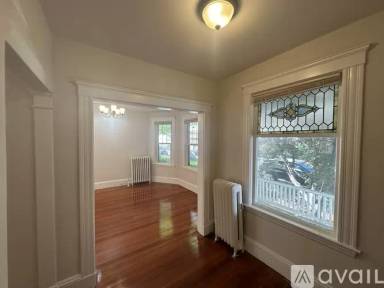 Main picture of 117 Beech St
