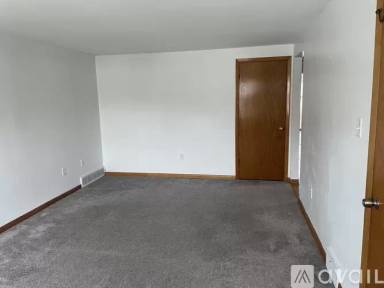 Main picture of 115 Klinger Ave