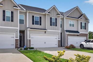 Main picture of 5413 Thrasher Ln