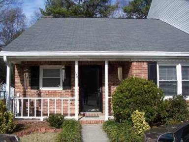 Main picture of 140 Williamsburg Way