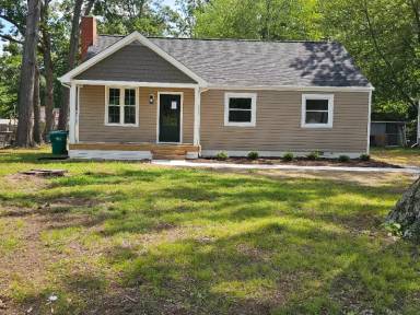 Main picture of 8603 Ackley Ave