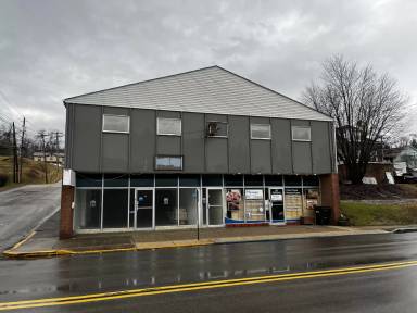 Main picture of 118 Main St