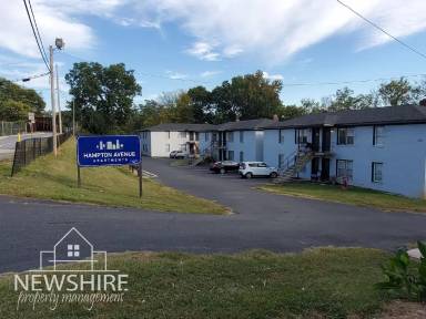 Main picture of 1103 Hampton Avenue Ext