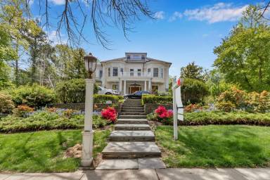 Main picture of 162 Huntington St