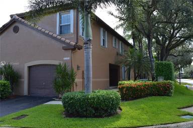 Main picture of 1509 Veracruz Ln