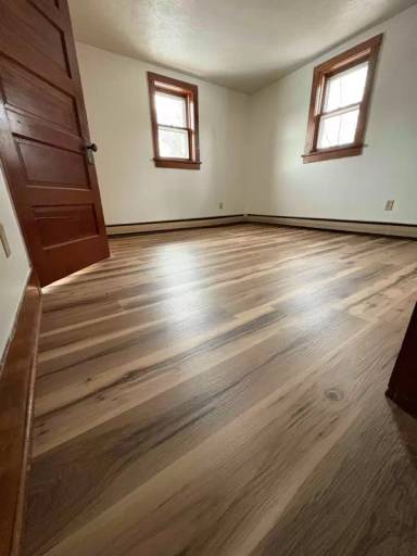 Main picture of 307 E Curtin St